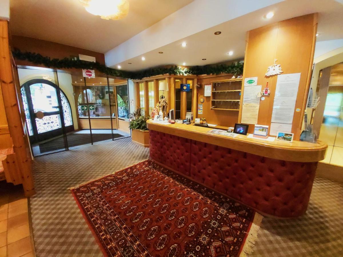 Albergo Scoiattolo Falcade Exterior photo