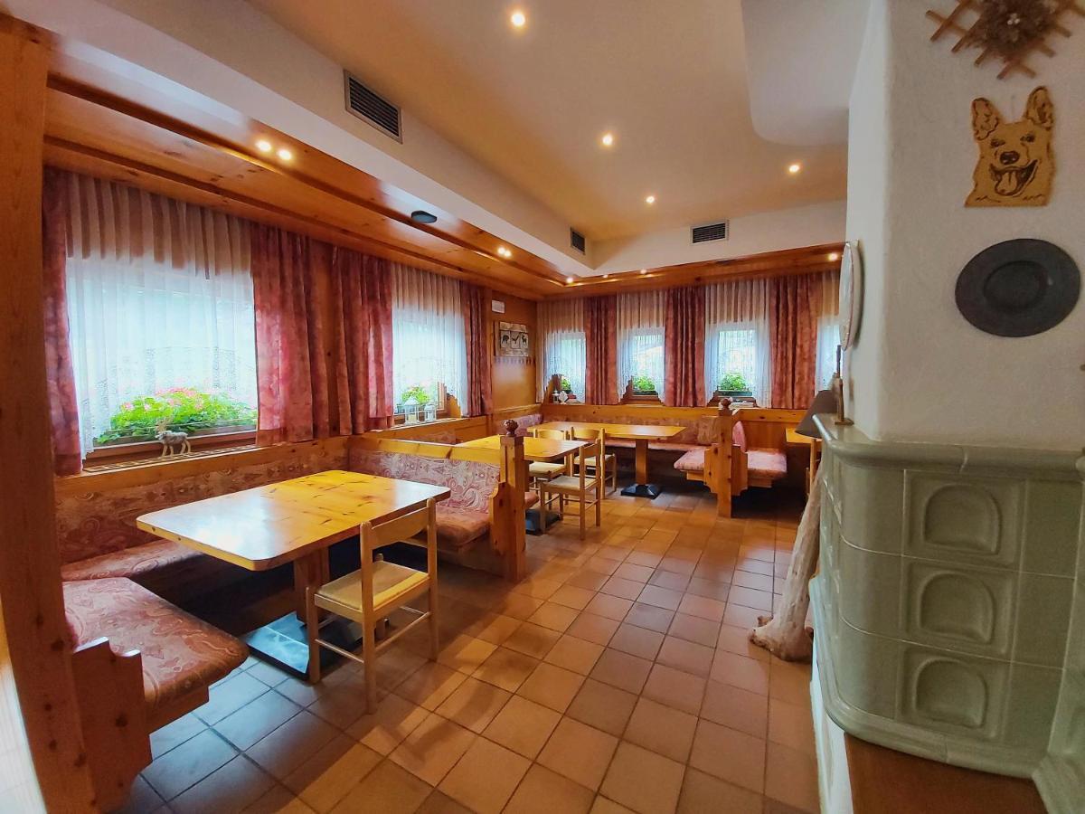 Albergo Scoiattolo Falcade Exterior photo
